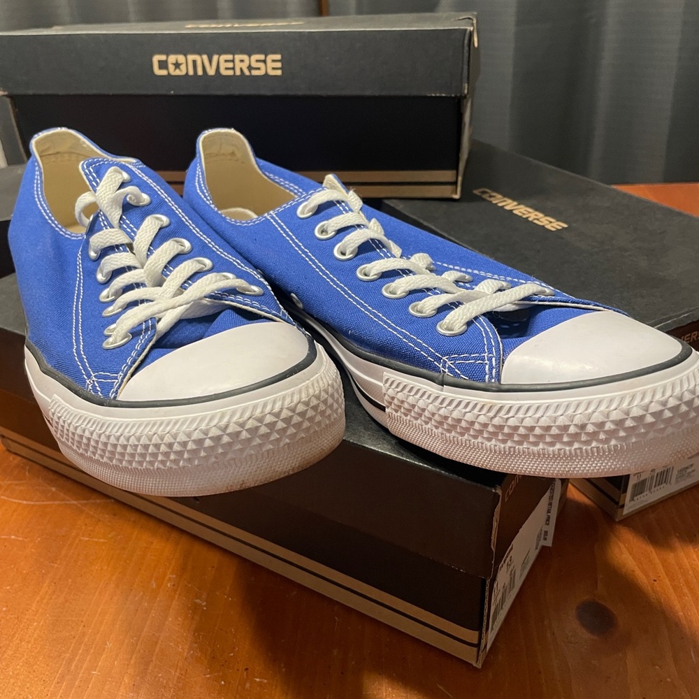 Converse Men's Blue Canvas Sneakers - Picture 2 of 6